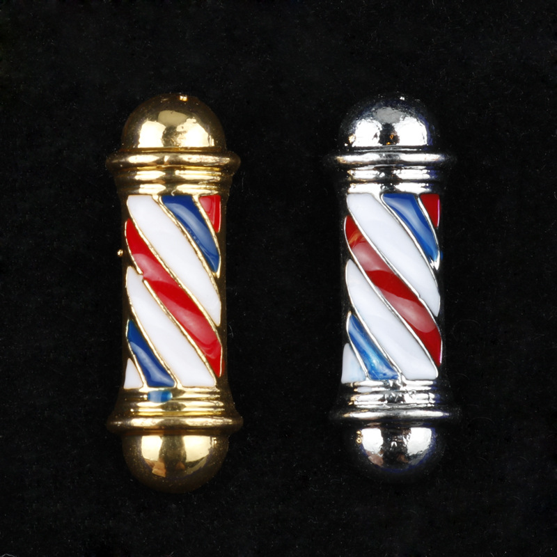 Classic Badge Brooch Pin Barbe - Model Kit Clipper recension och pris