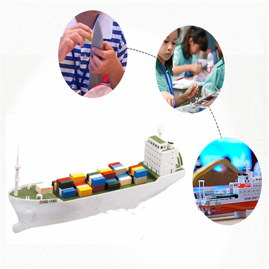 Dongfang Container Ship Electr - Model Kit U Boat recension och pris