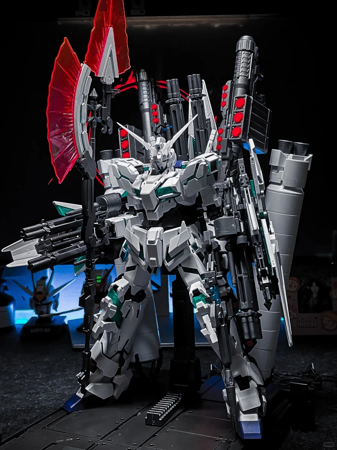 In Stock 1/100 MENGHU Model MG - Model Kit Unicorn recension och pris