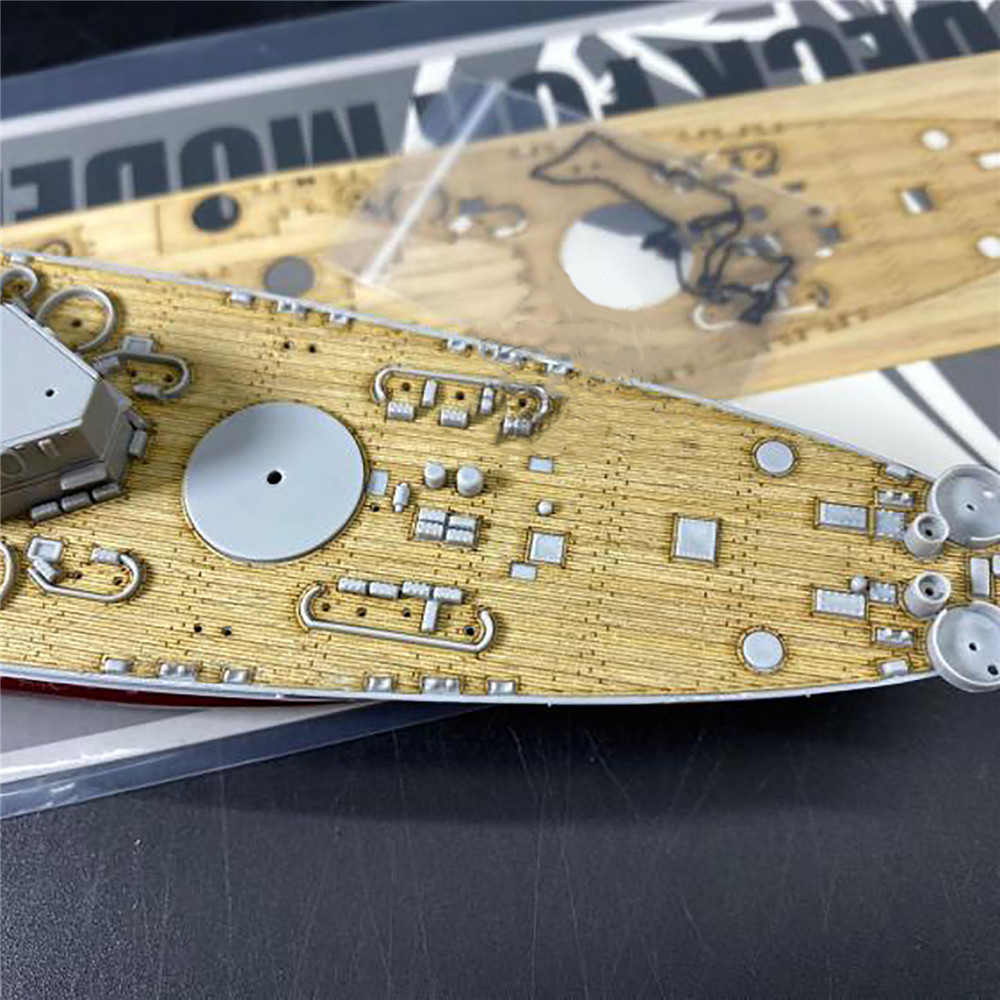 1/700 Scale Wooden Deck & Anch - Model Kit U Boat recension och pris
