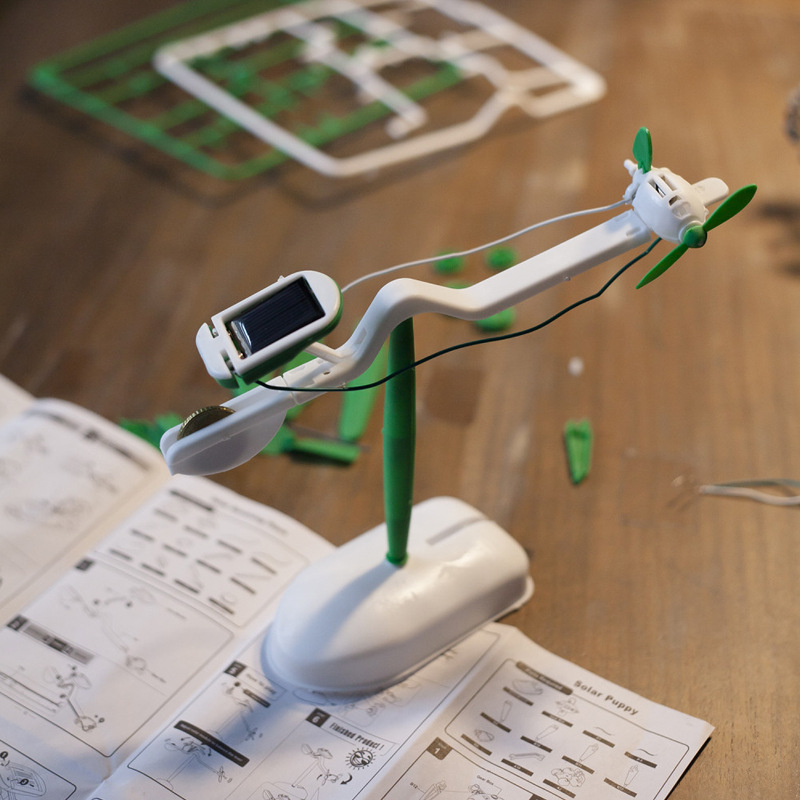 6-In-1 Solar-Power Robot Kit A - Model Kit U Boat recension och pris